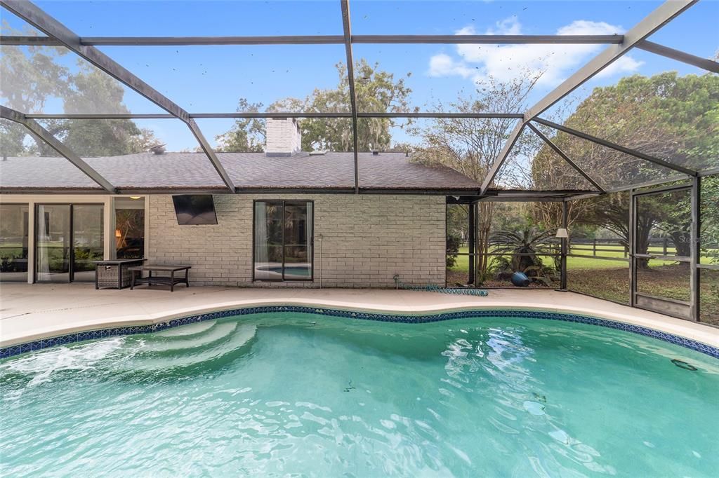 待售: $2,395,000 (3 贝兹, 3 浴室, 2338 平方英尺)