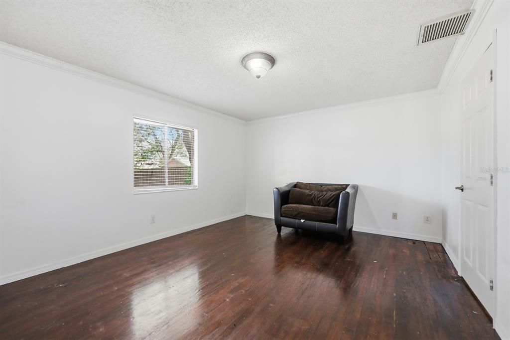 待售: $360,000 (3 贝兹, 2 浴室, 1580 平方英尺)