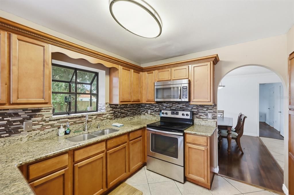 待售: $360,000 (3 贝兹, 2 浴室, 1580 平方英尺)