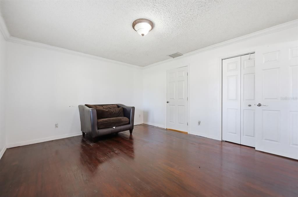 待售: $360,000 (3 贝兹, 2 浴室, 1580 平方英尺)