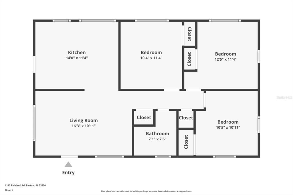 合同活跃: $220,000 (3 贝兹, 1 浴室, 912 平方英尺)