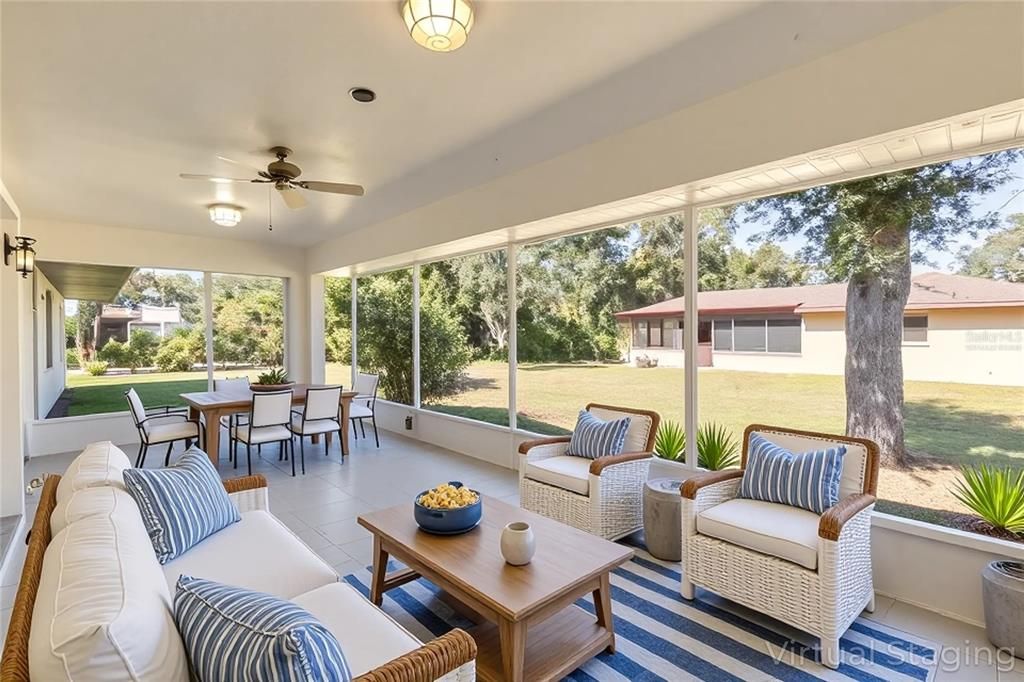 For Sale: $299,900 (3 beds, 3 baths, 1890 Square Feet)