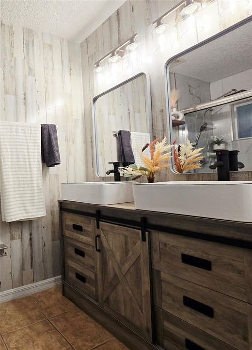 For Sale: $422,900 (3 beds, 2 baths, 1696 Square Feet)