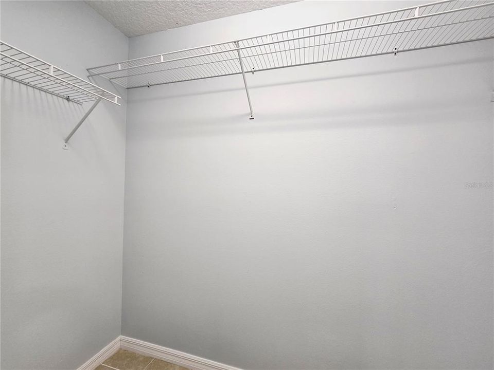 For Sale: $422,900 (3 beds, 2 baths, 1696 Square Feet)