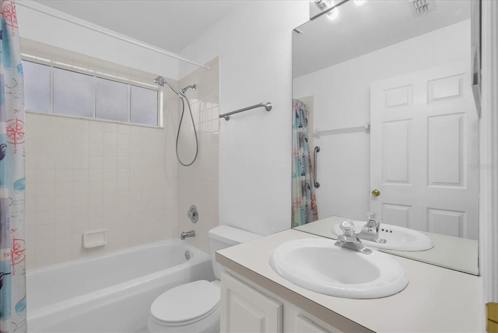 待售: $389,000 (3 贝兹, 2 浴室, 1559 平方英尺)