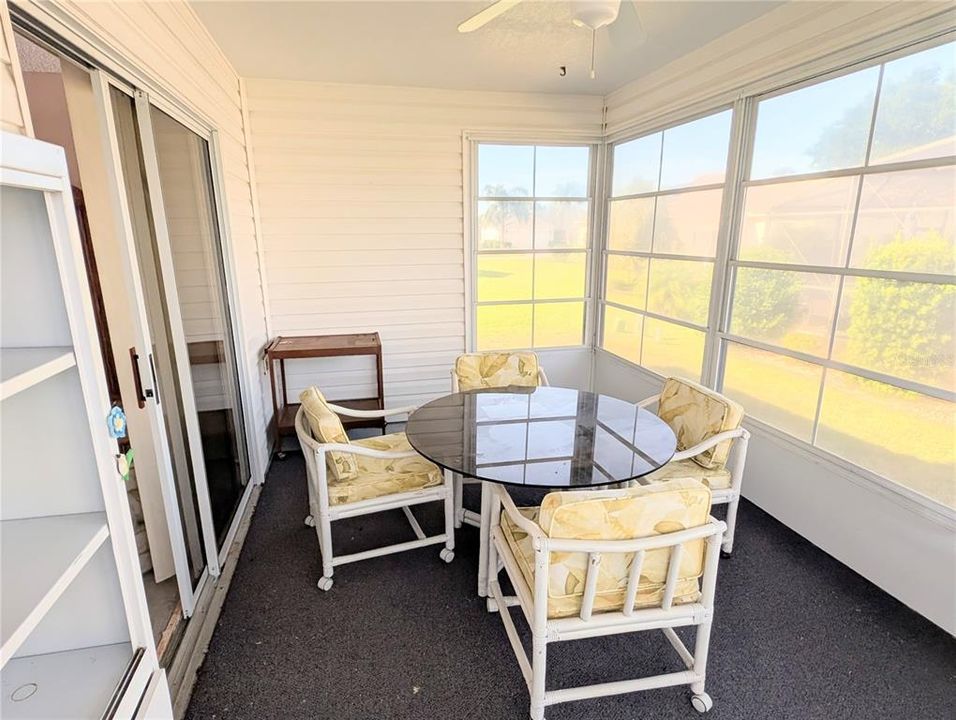 For Sale: $269,900 (3 beds, 2 baths, 1392 Square Feet)