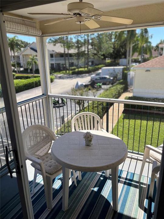 出租: $1,800 (3 贝兹, 2 浴室, 1245 平方英尺)