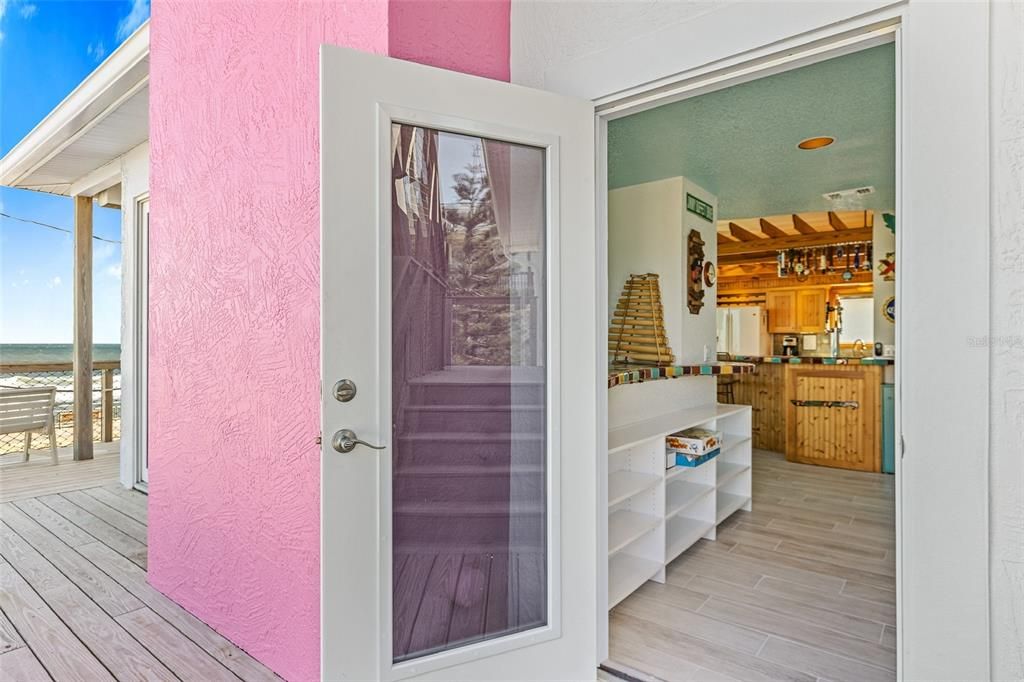 На продажу: $2,450,000 (4 спален, 3 ванн, 1832 Квадратных фут)