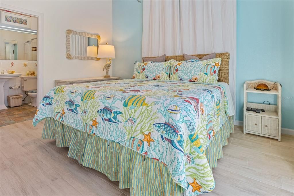 На продажу: $2,450,000 (4 спален, 3 ванн, 1832 Квадратных фут)