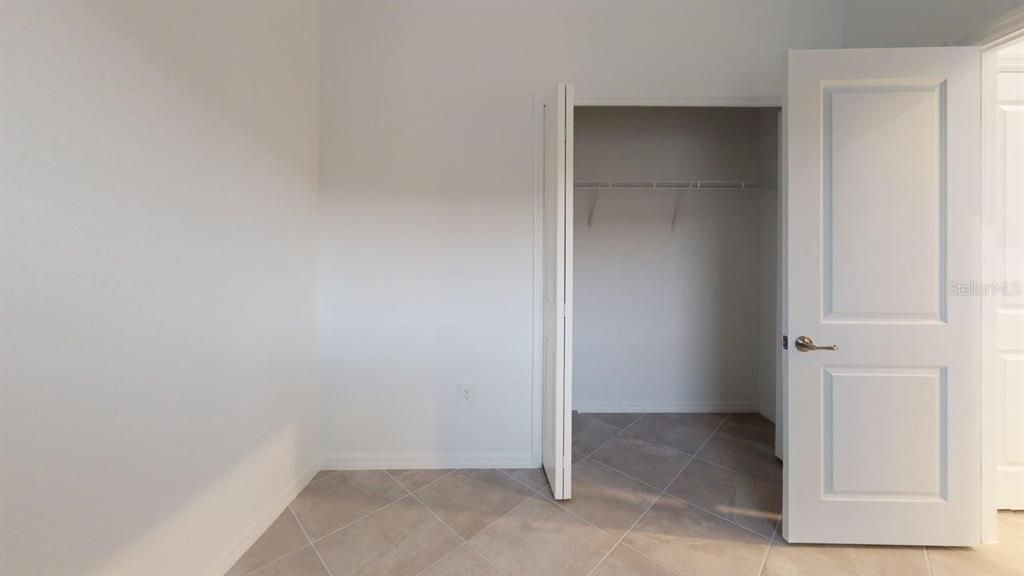 出租: $2,375 (4 贝兹, 3 浴室, 2035 平方英尺)