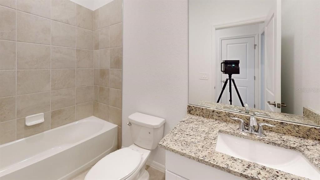 出租: $2,375 (4 贝兹, 3 浴室, 2035 平方英尺)