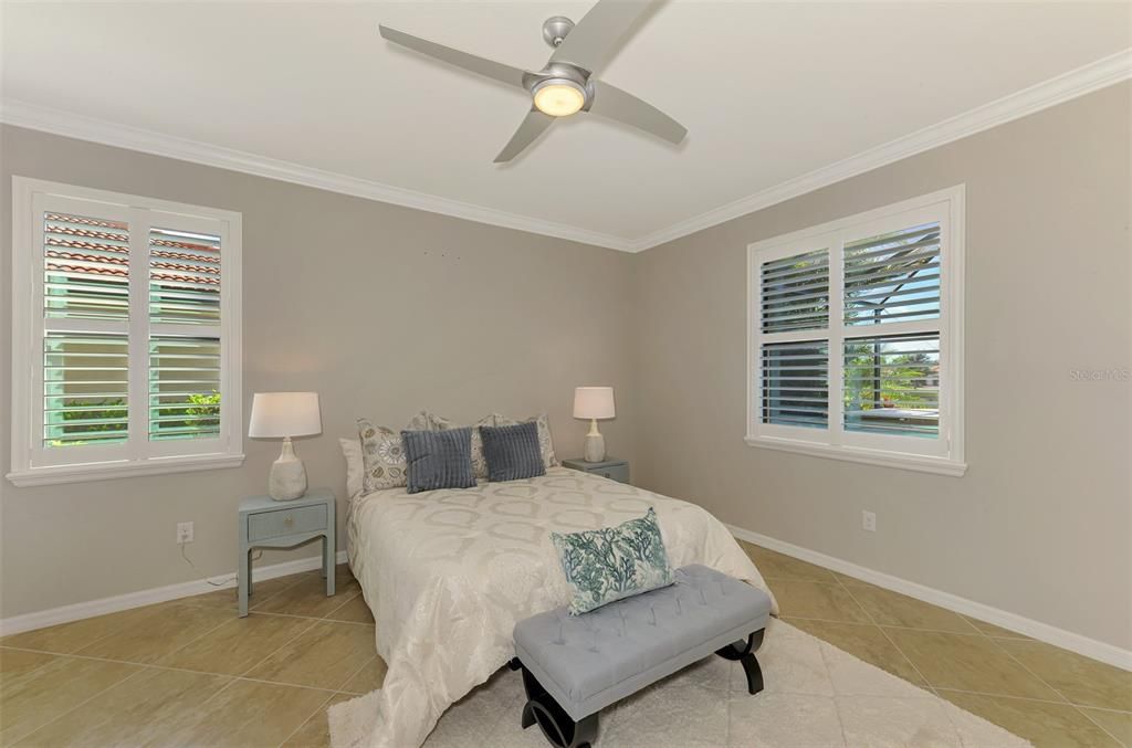 For Sale: $640,000 (3 beds, 3 baths, 1855 Square Feet)