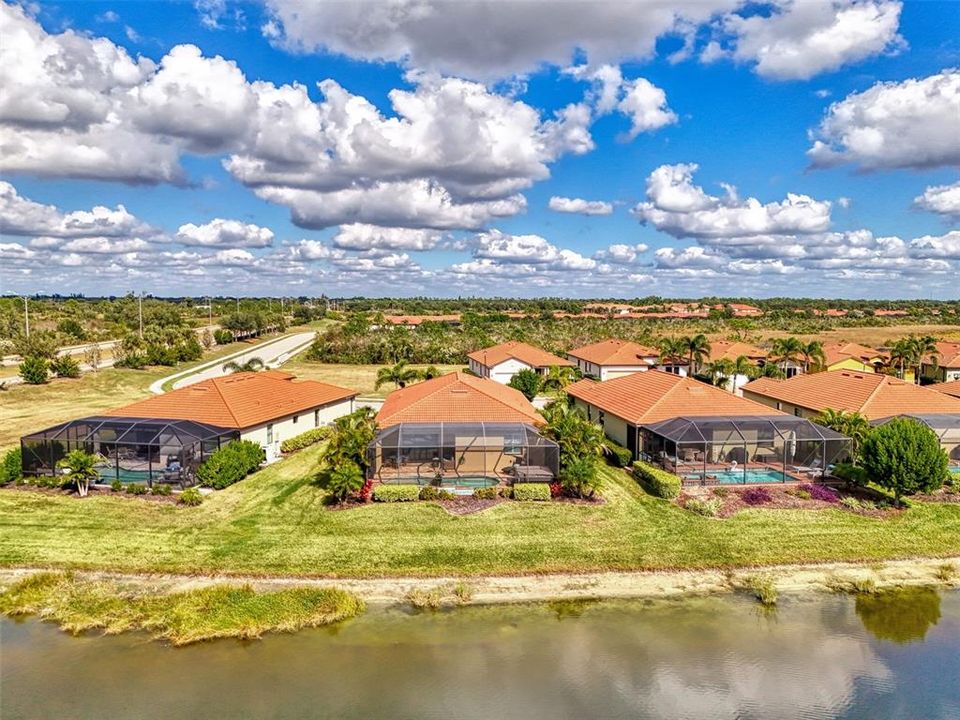 For Sale: $640,000 (3 beds, 3 baths, 1855 Square Feet)