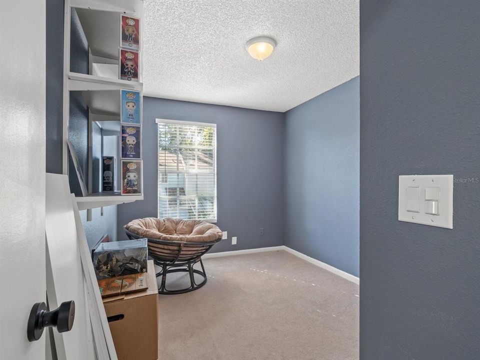 For Sale: $278,000 (3 beds, 2 baths, 1358 Square Feet)