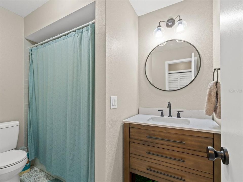 For Sale: $278,000 (3 beds, 2 baths, 1358 Square Feet)