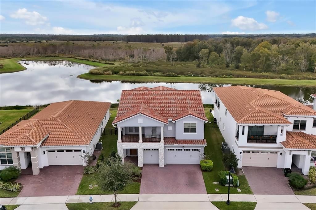 For Sale: $1,370,000 (5 beds, 5 baths, 4158 Square Feet)