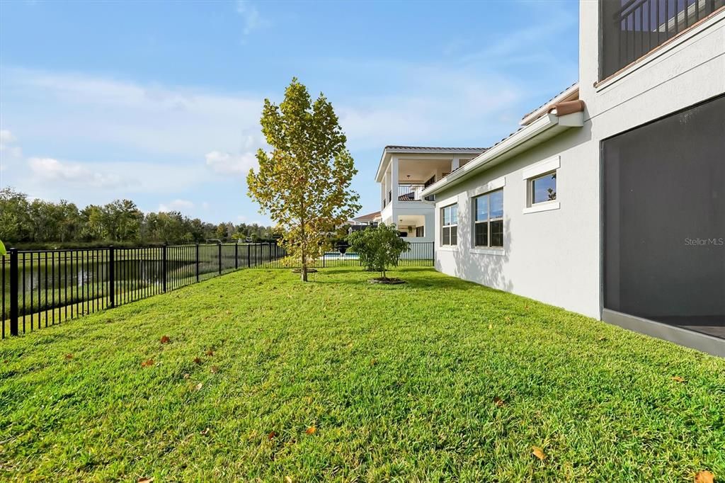 For Sale: $1,370,000 (5 beds, 5 baths, 4158 Square Feet)