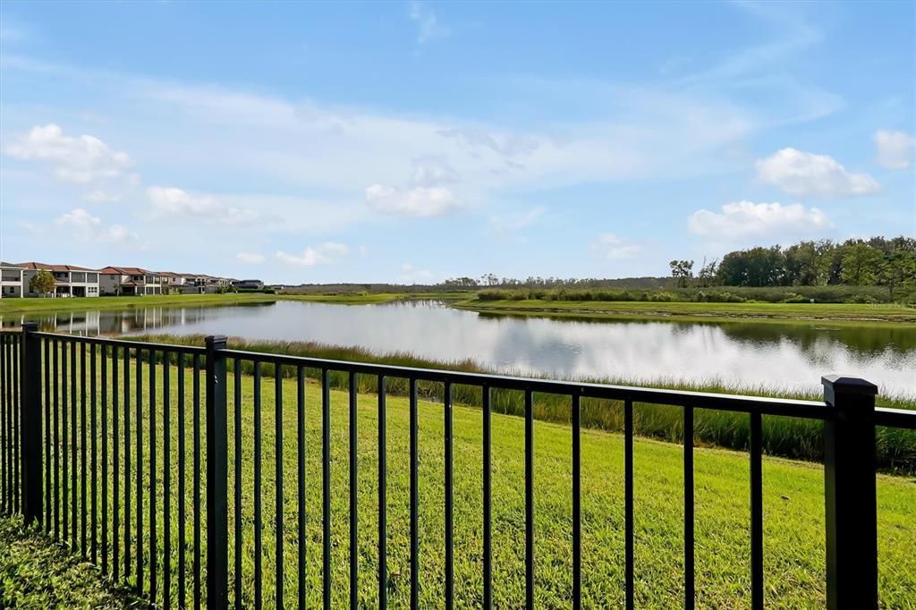 For Sale: $1,370,000 (5 beds, 5 baths, 4158 Square Feet)