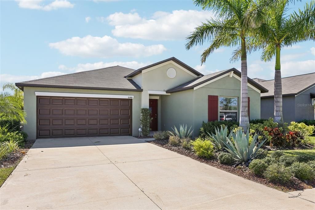 合同活跃: $359,900 (4 贝兹, 2 浴室, 1959 平方英尺)