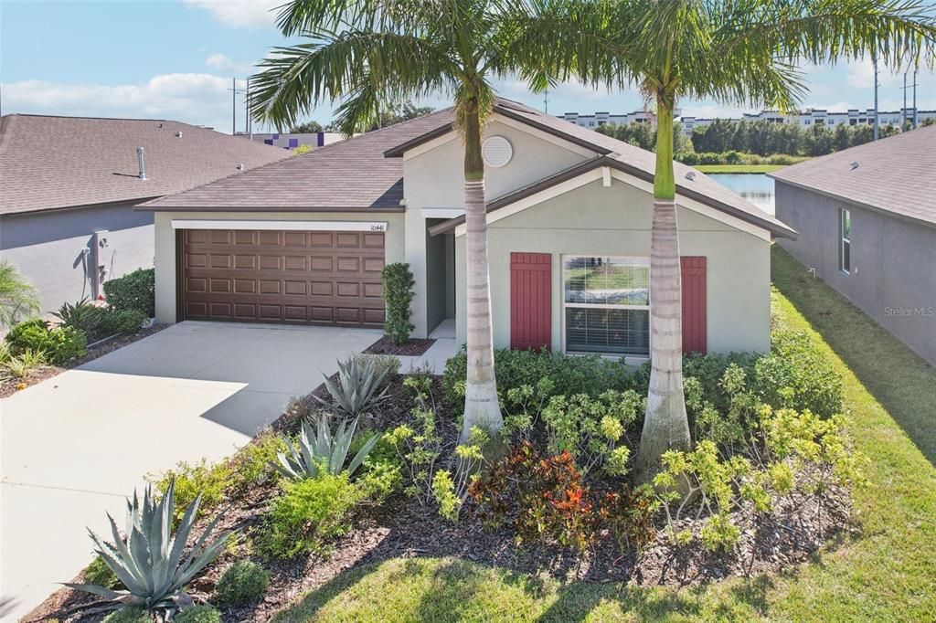 合同活跃: $359,900 (4 贝兹, 2 浴室, 1959 平方英尺)