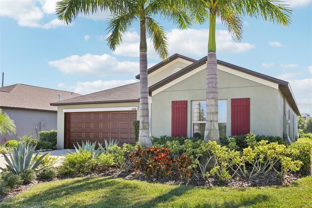 合同活跃: $359,900 (4 贝兹, 2 浴室, 1959 平方英尺)