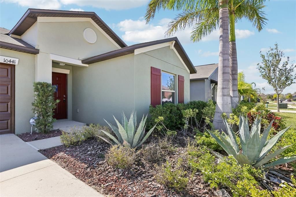 合同活跃: $359,900 (4 贝兹, 2 浴室, 1959 平方英尺)