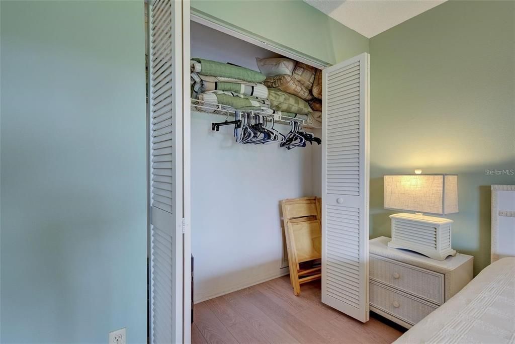 For Rent: $3,500 (2 beds, 2 baths, 1175 Square Feet)