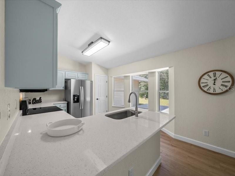 Active With Contract: $269,900 (4 beds, 2 baths, 1826 Square Feet)