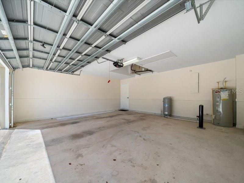 Active With Contract: $269,900 (4 beds, 2 baths, 1826 Square Feet)