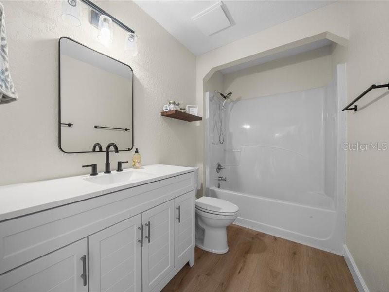 Active With Contract: $269,900 (4 beds, 2 baths, 1826 Square Feet)