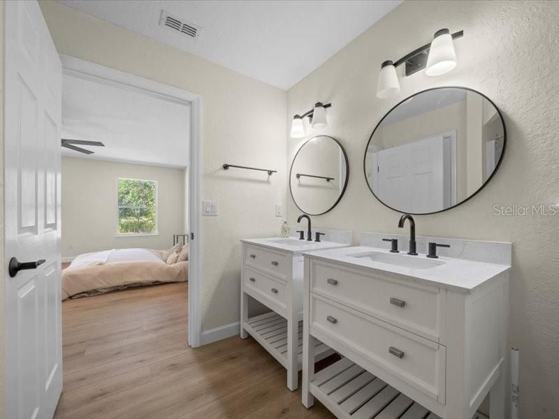 Active With Contract: $269,900 (4 beds, 2 baths, 1826 Square Feet)