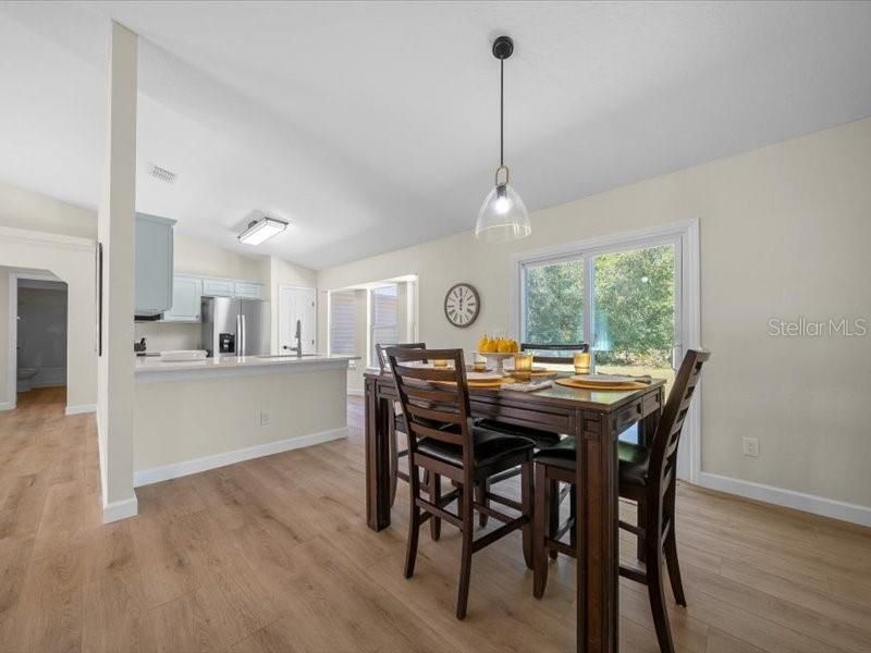 Active With Contract: $269,900 (4 beds, 2 baths, 1826 Square Feet)