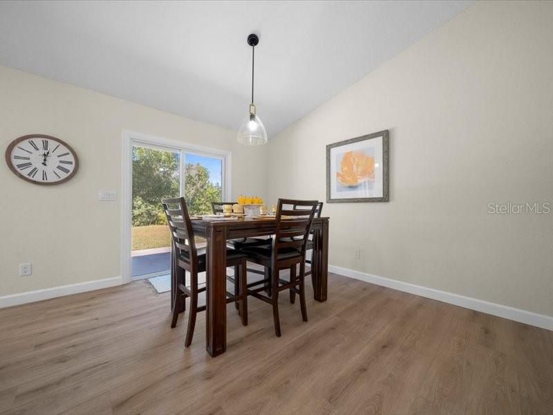 Active With Contract: $269,900 (4 beds, 2 baths, 1826 Square Feet)