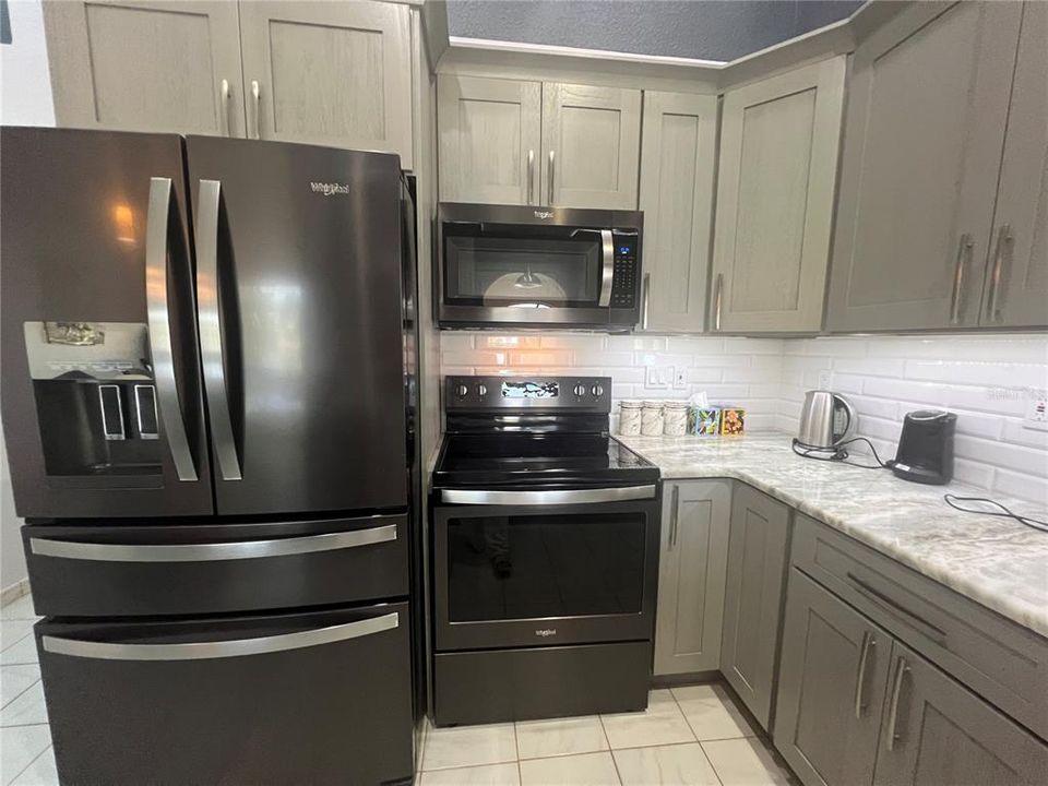 В аренду: $3,500 (3 спален, 2 ванн, 2211 Квадратных фут)