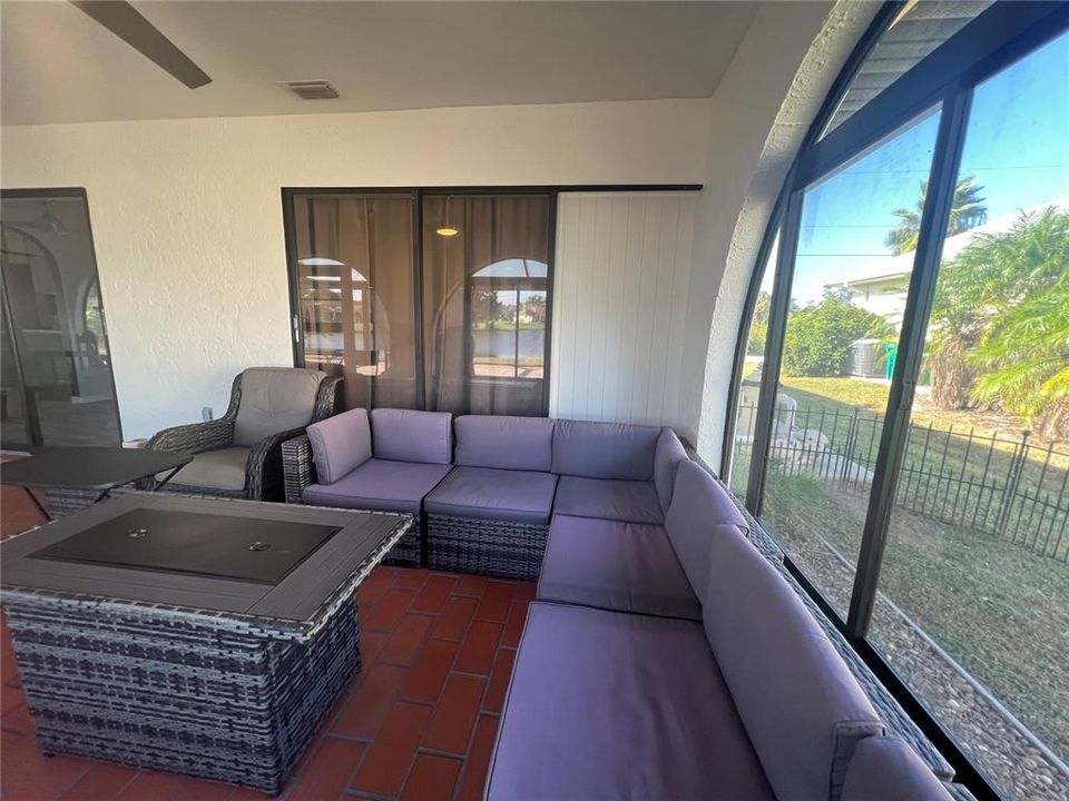 В аренду: $3,500 (3 спален, 2 ванн, 2211 Квадратных фут)