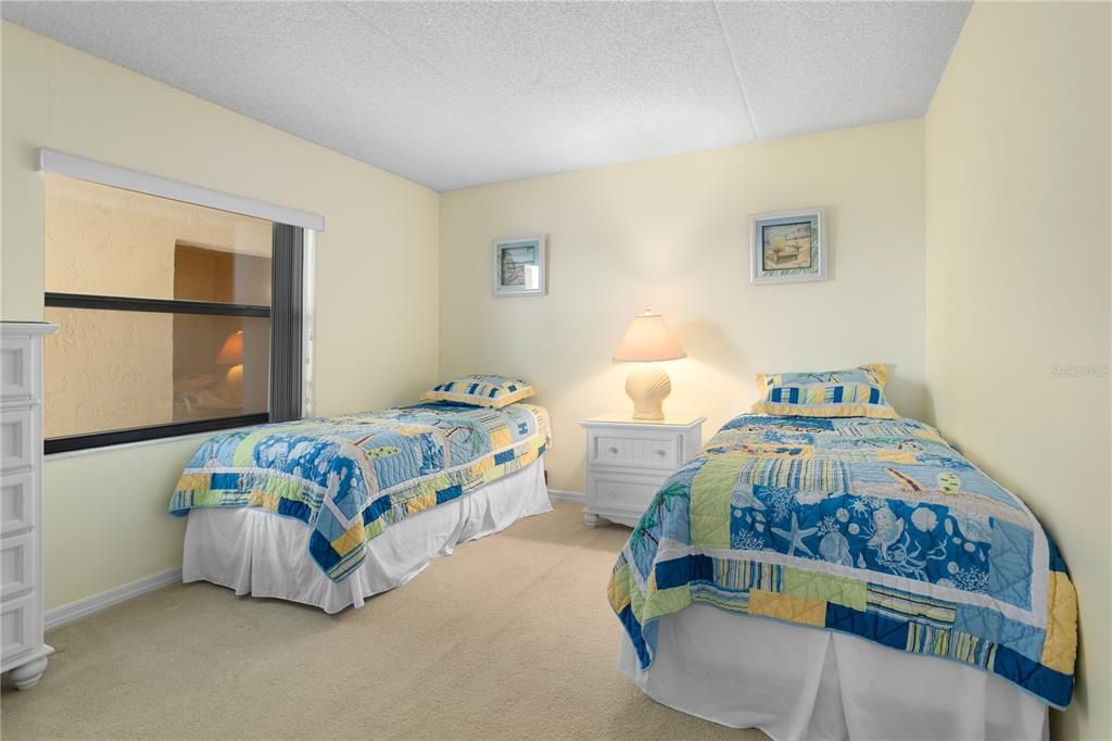 En Venta: $348,000 (2 camas, 2 baños, 1137 Pies cuadrados)