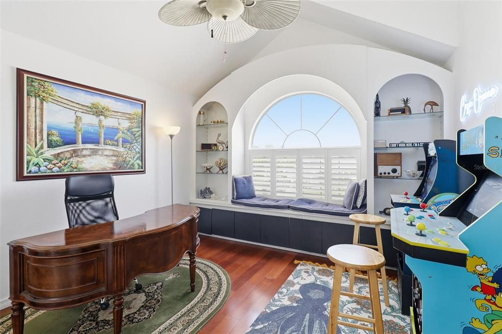 For Sale: $619,000 (3 beds, 3 baths, 1980 Square Feet)