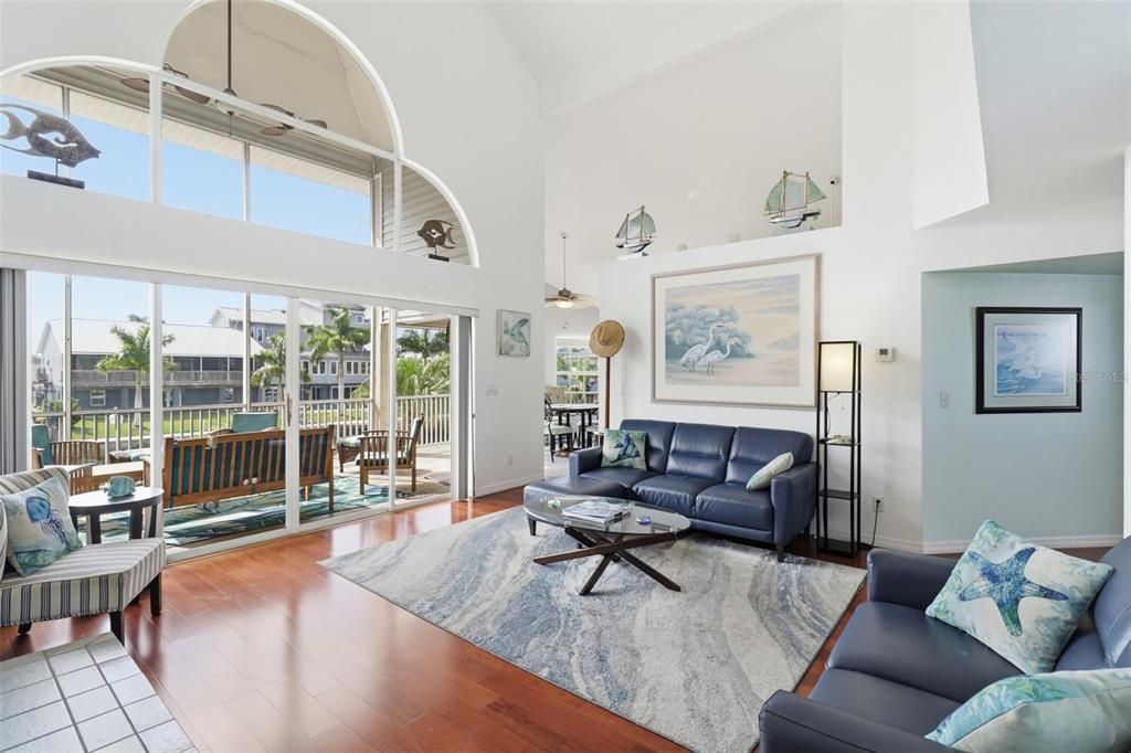 For Sale: $619,000 (3 beds, 3 baths, 1980 Square Feet)