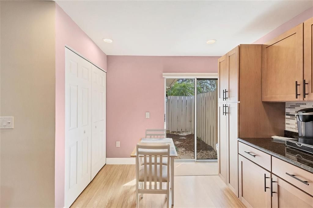 Active With Contract: $279,900 (3 beds, 2 baths, 1451 Square Feet)