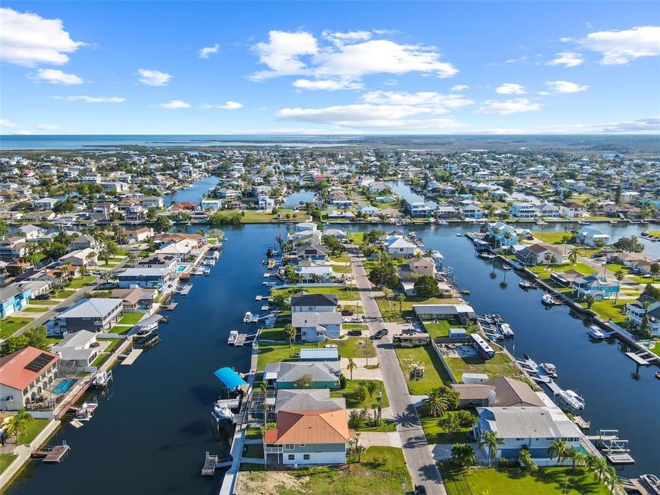 Active With Contract: $619,900 (3 beds, 2 baths, 1470 Square Feet)