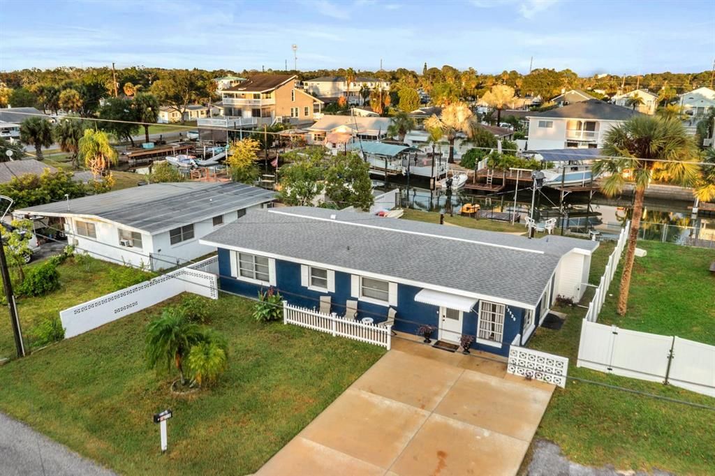 待售: $299,000 (2 贝兹, 2 浴室, 1152 平方英尺)