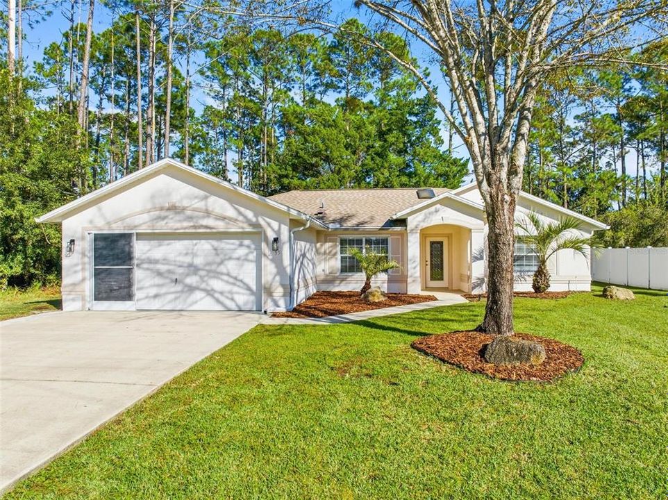 合同活跃: $315,000 (3 贝兹, 2 浴室, 1532 平方英尺)