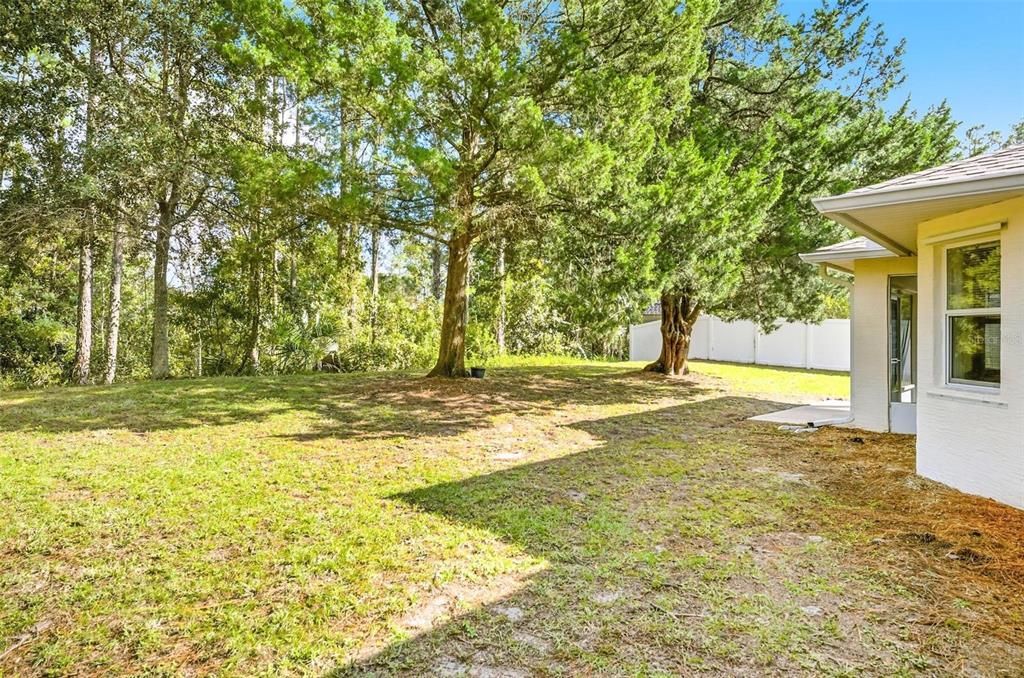 合同活跃: $315,000 (3 贝兹, 2 浴室, 1532 平方英尺)