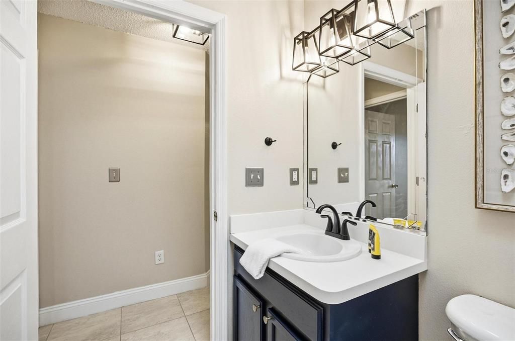 合同活跃: $315,000 (3 贝兹, 2 浴室, 1532 平方英尺)