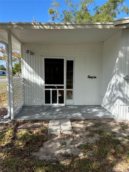 For Sale: $199,900 (2 beds, 2 baths, 1328 Square Feet)