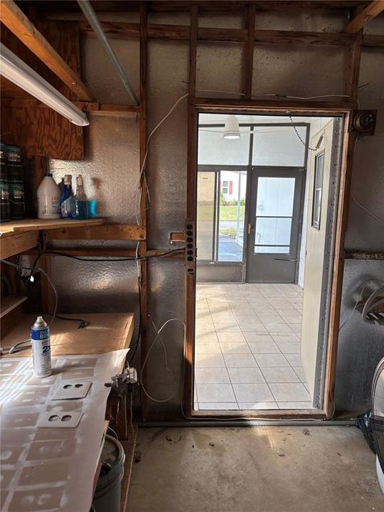 For Sale: $199,900 (2 beds, 2 baths, 1328 Square Feet)