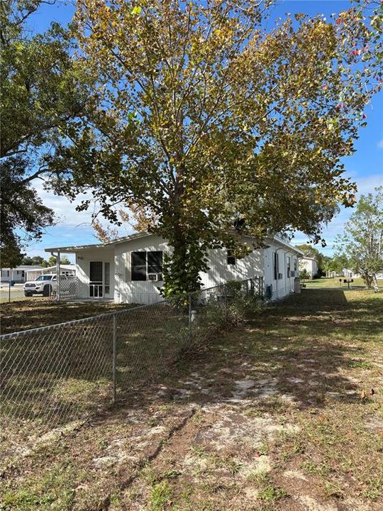 For Sale: $199,900 (2 beds, 2 baths, 1328 Square Feet)