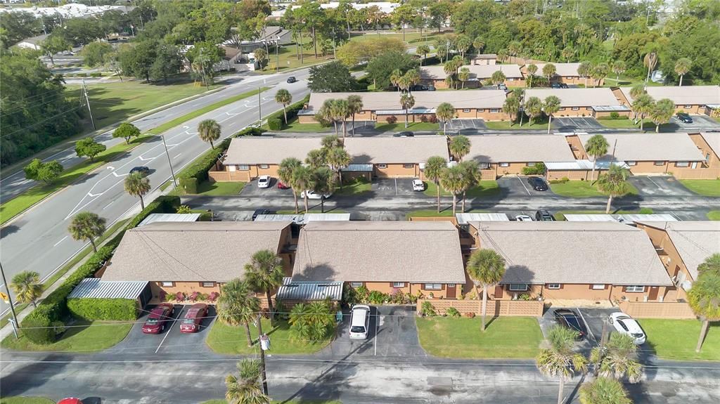 待售: $150,000 (1 贝兹, 1 浴室, 690 平方英尺)