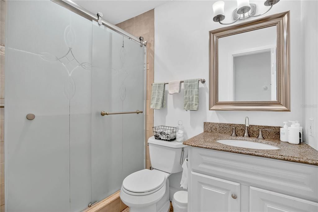 待售: $150,000 (1 贝兹, 1 浴室, 690 平方英尺)