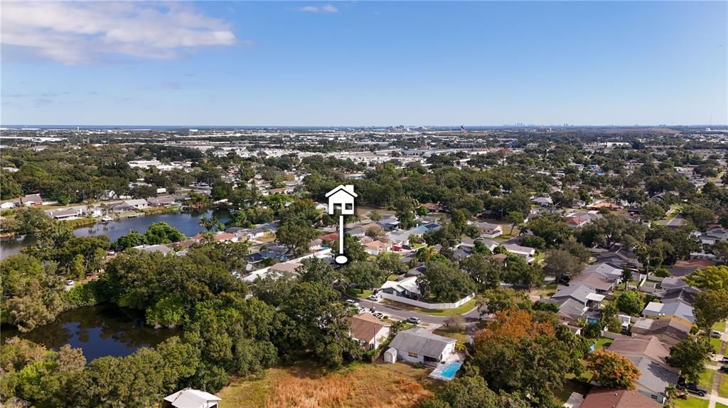 Active With Contract: $399,000 (3 beds, 2 baths, 1211 Square Feet)